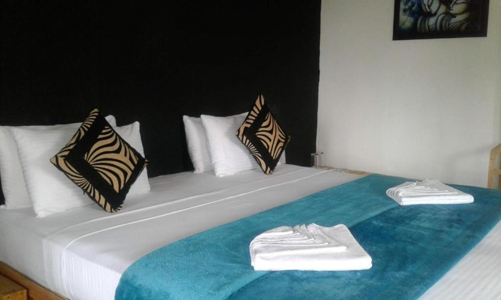 Dew Drop Resort Ела Екстериор снимка